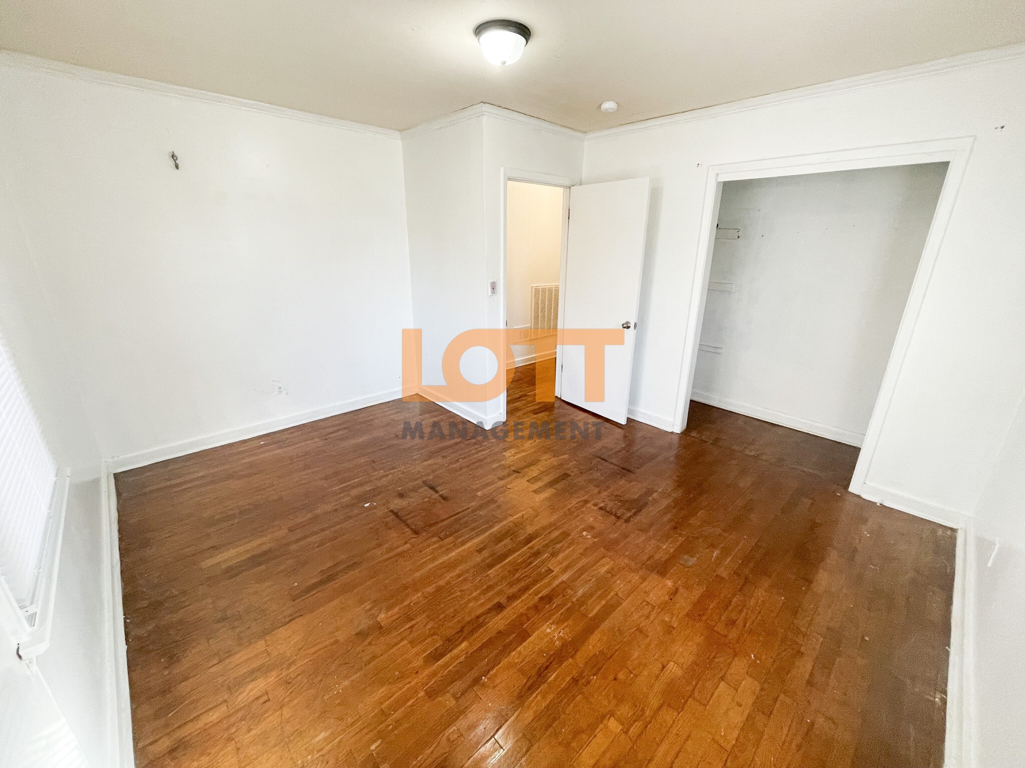 Building Photo - 42 West Ave