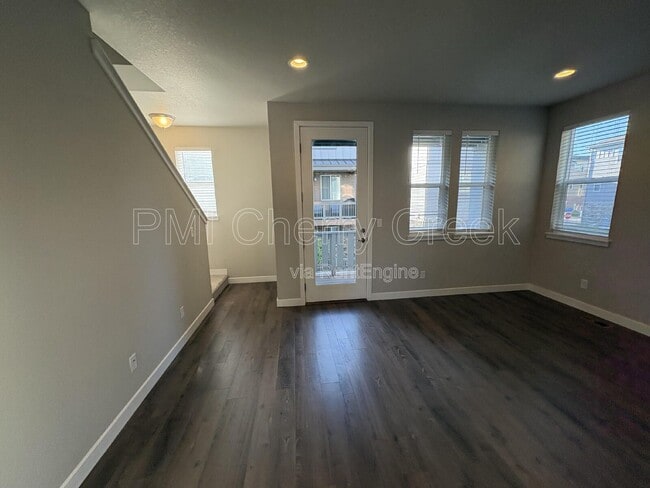Building Photo - 2406 S Troy Ct