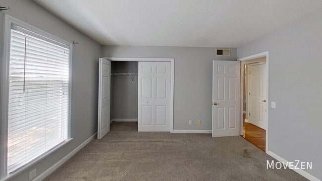 Building Photo - 1221 Westview Ln