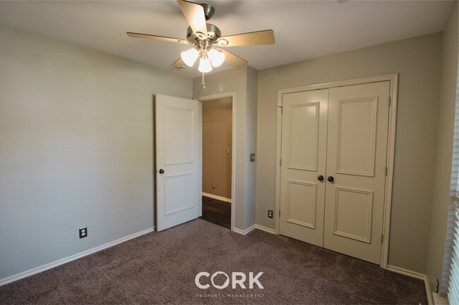 Building Photo - 2808 Stonebrook Rd