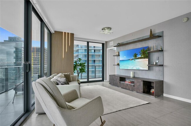 Building Photo - 1300 S Miami Ave