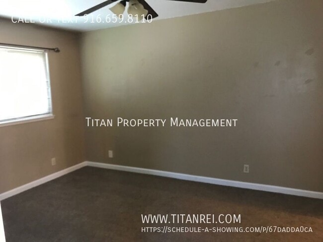 Building Photo - 4043 Tresler Ave