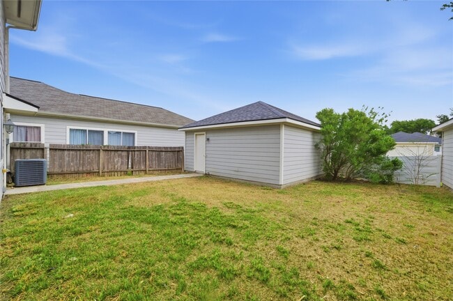 Building Photo - 1613 Palcio Real Dr