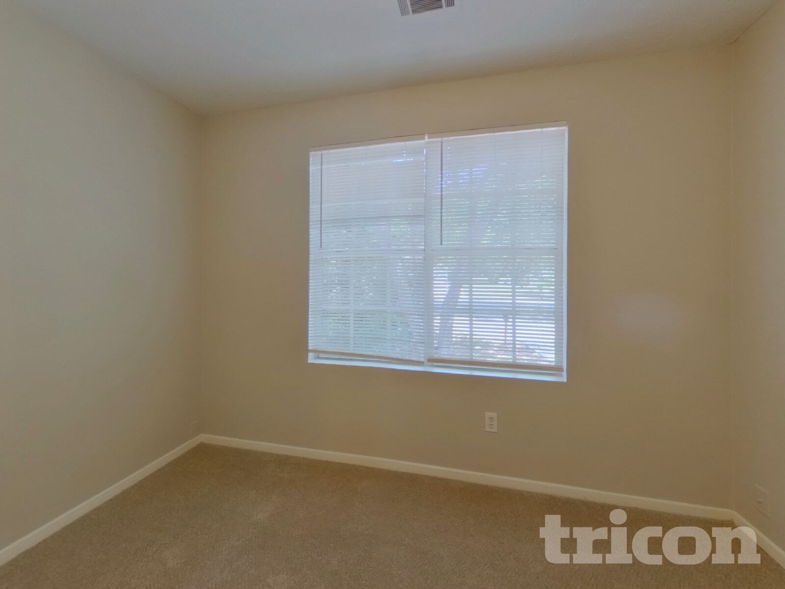 Building Photo - 1305 Old Countryside Cir