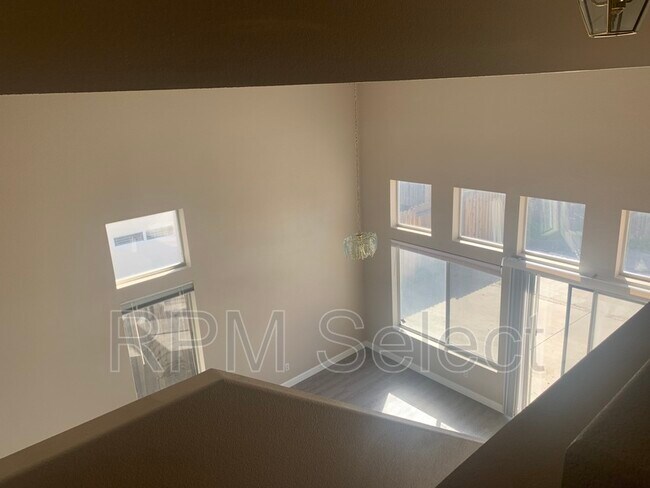 Building Photo - 4932 Chaps Ct