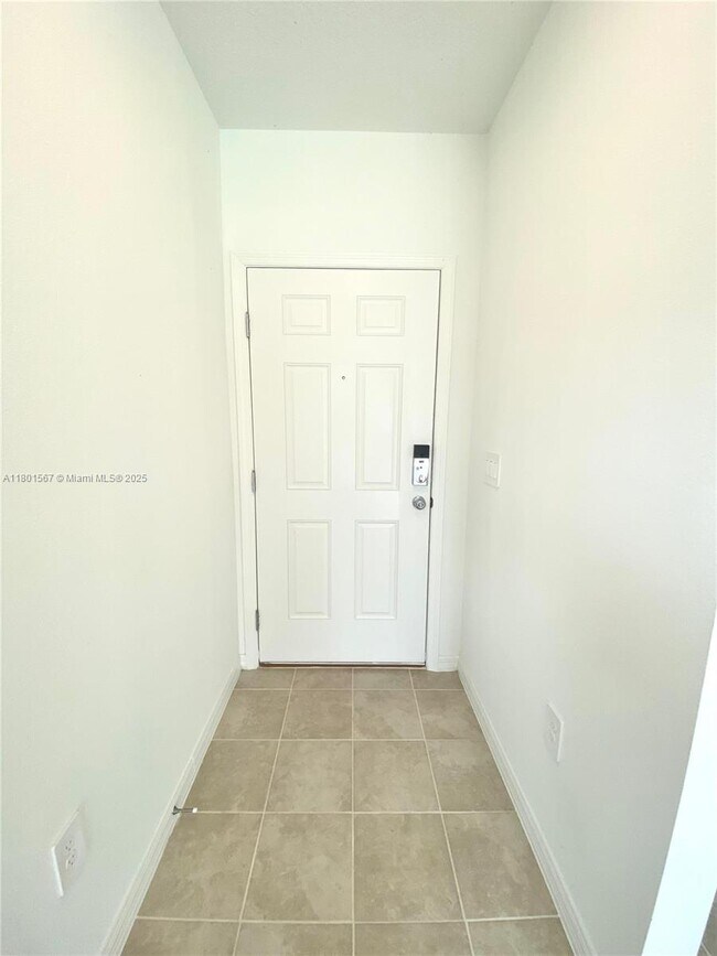 Building Photo - 4799 Guinep Ln