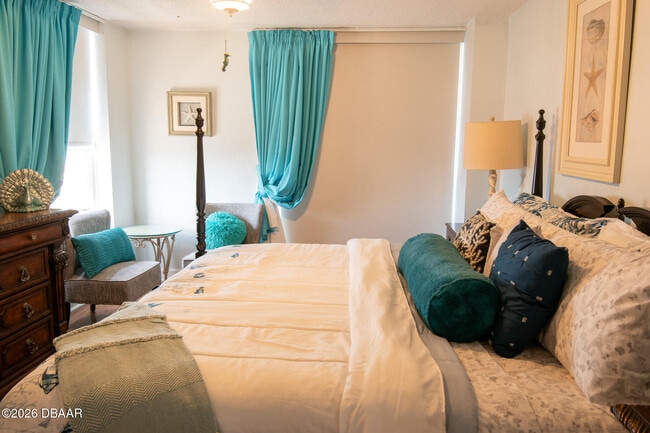 Building Photo - 2947 S Atlantic Ave