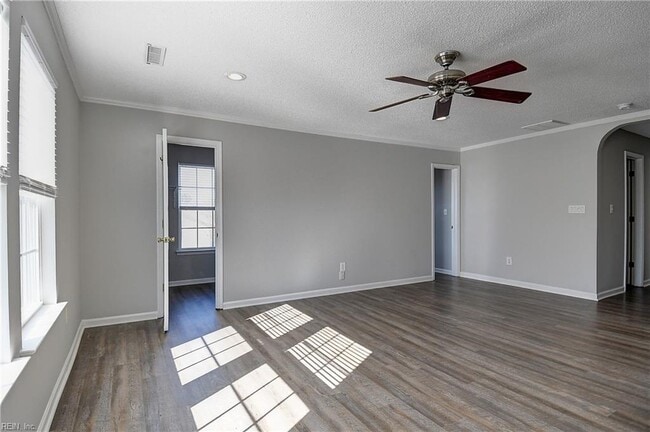 Building Photo - 3504 Fontwell Ct