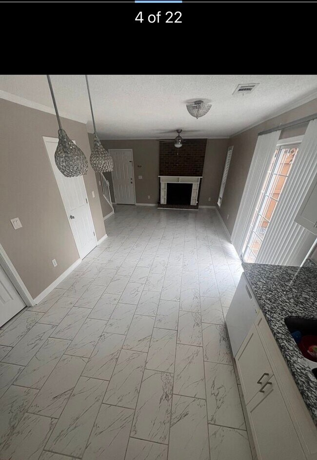 Building Photo - 5526 Clover Rise Ln