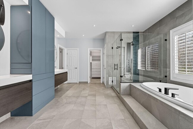 Building Photo - 11316 Ridge Mist Terrace