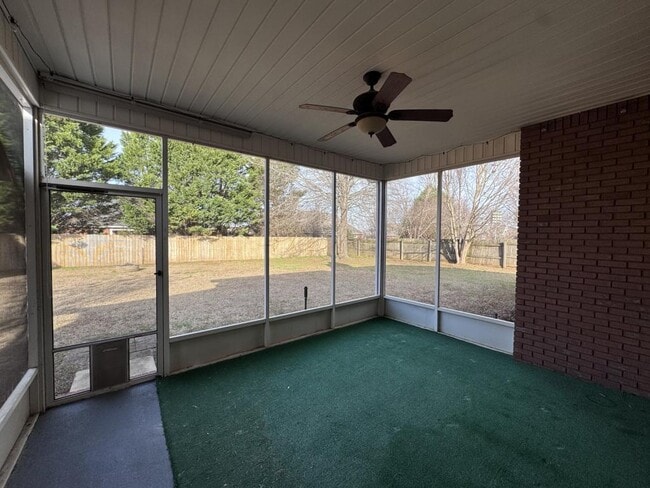 Building Photo - 104 Sir Patrick Way