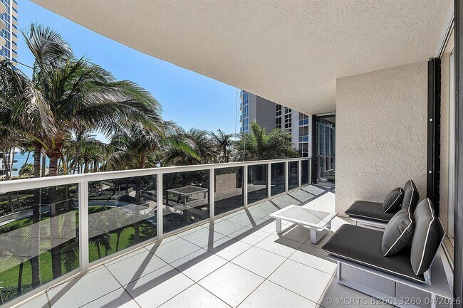 Building Photo - 3100 N Ocean Blvd