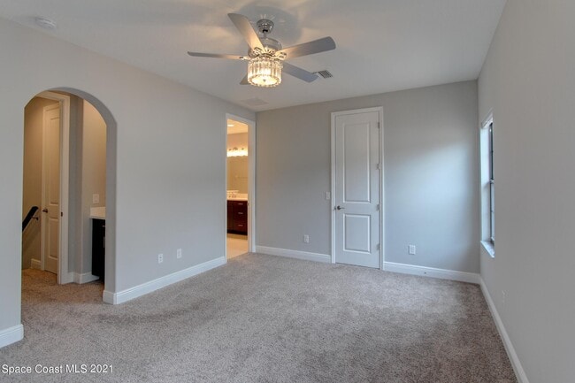 Building Photo - 6903 Vista Hermosa Dr