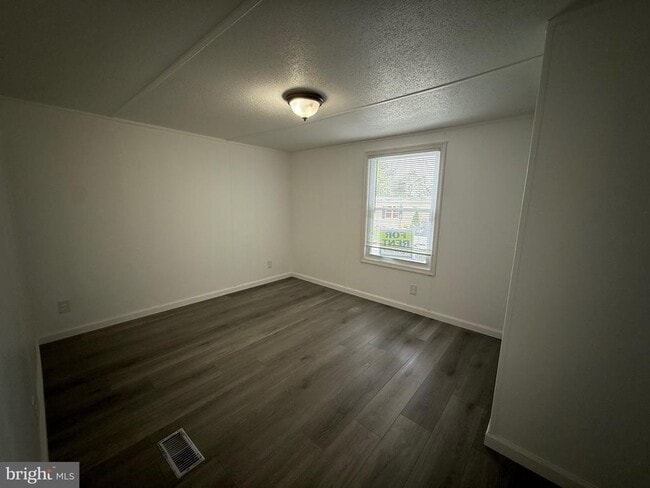 Building Photo - 149 Gregory Pl