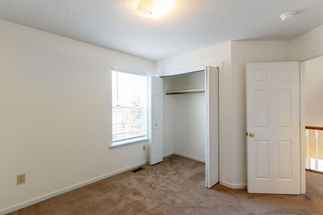 Building Photo - 4306-4308 Cheryl Ct.