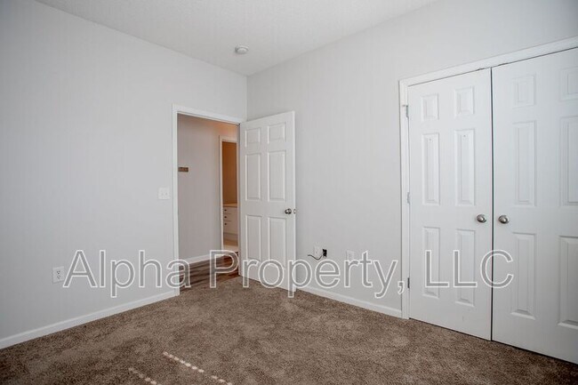 Building Photo - 531 McKenna Cir