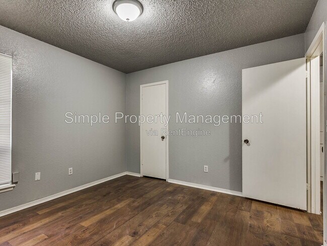 Building Photo - 2229 NW 113th St