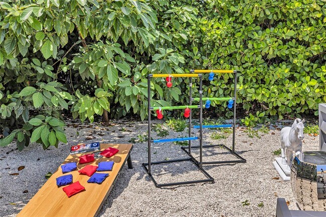 Building Photo - 560 NW 116th Terrace