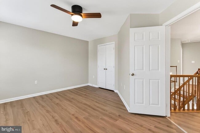 Building Photo - 2410 Dakota Lakes Dr