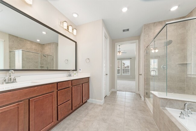 Building Photo - 1984 Highland Meadows Dr