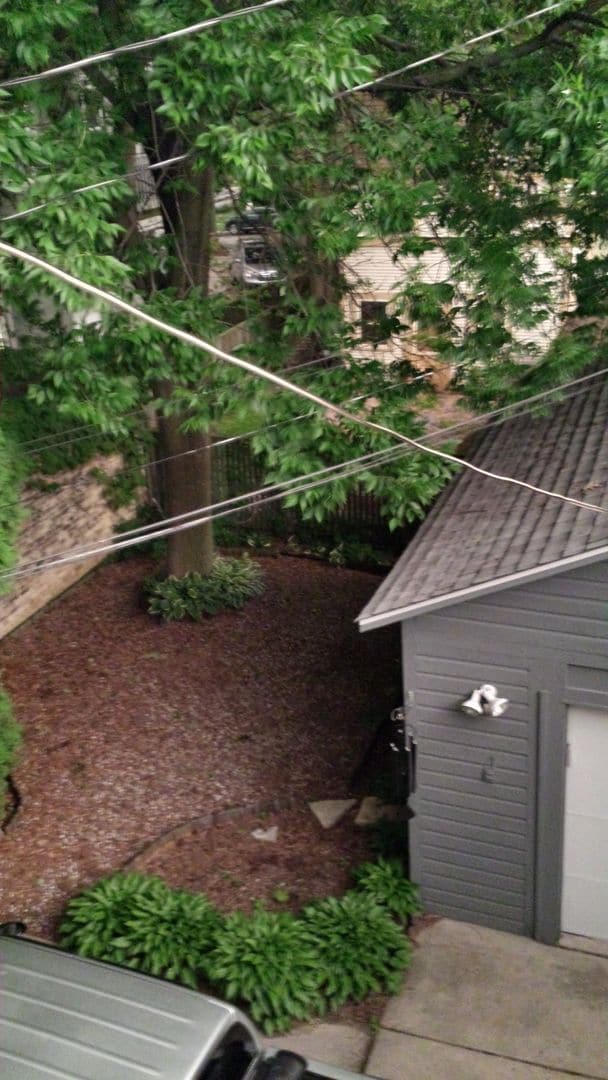 Building Photo - 3272 N Hackett Ave