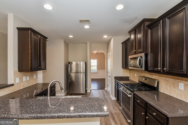 Building Photo - 7549 Absinth Dr