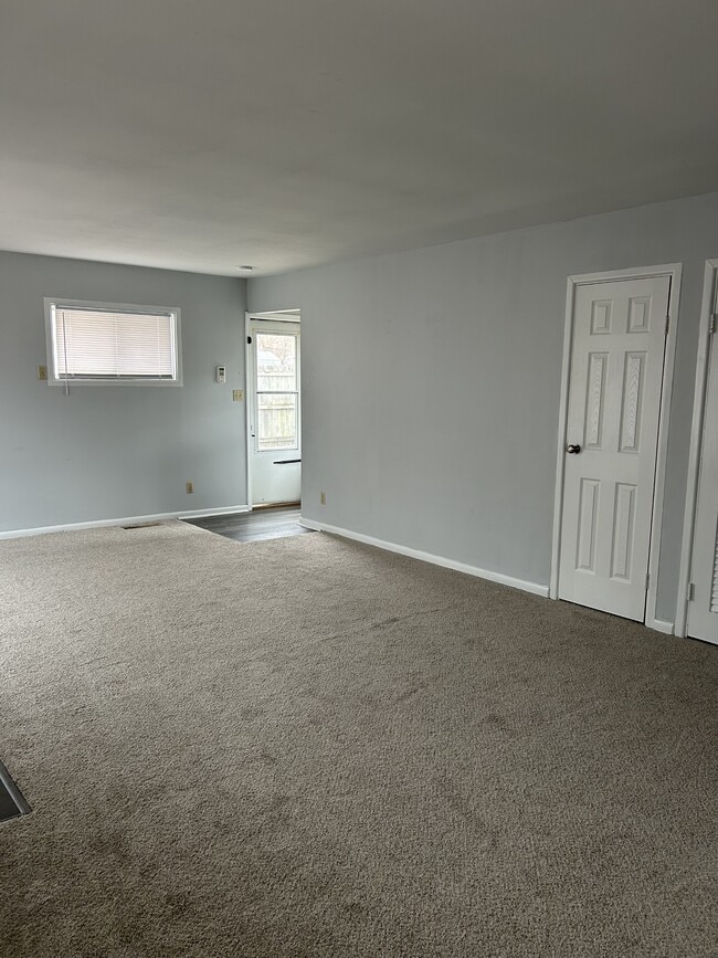 Building Photo - 6713 52nd St