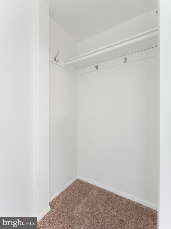 Building Photo - 1809 Silver Ct