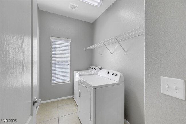 Building Photo - 1181 Via Ponte