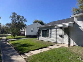 Building Photo - East St Duplex