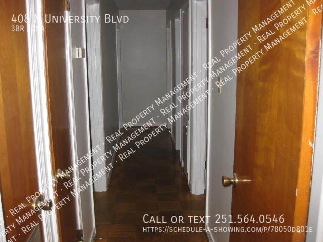 Building Photo - Near Univ South Alabama, 3 Bedroom 1.5 Bat...