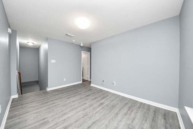 Building Photo - 15227 Western Skies Dr