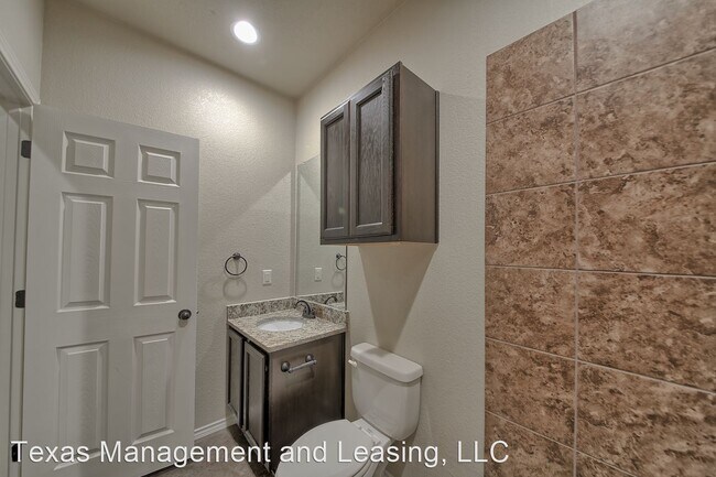 Building Photo - 3 br, 2 bath House - 458 Jack Rabbit Lane B