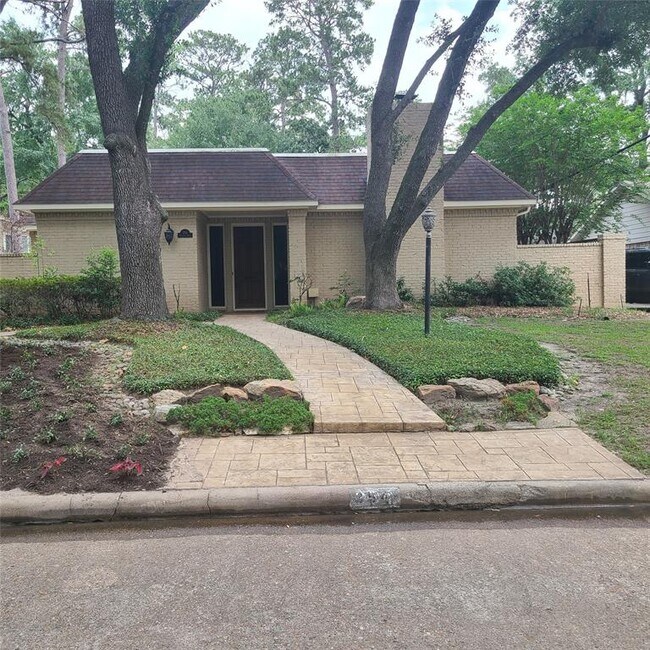 Building Photo - 354 Tealwood Dr