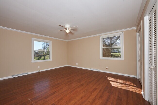 Building Photo - Coming soon: Large 3+ BR, 2 BA home with garage