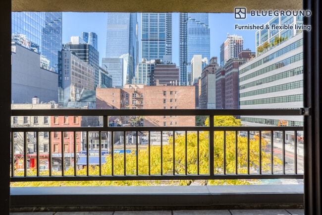 Building Photo - 360 W 34th St.