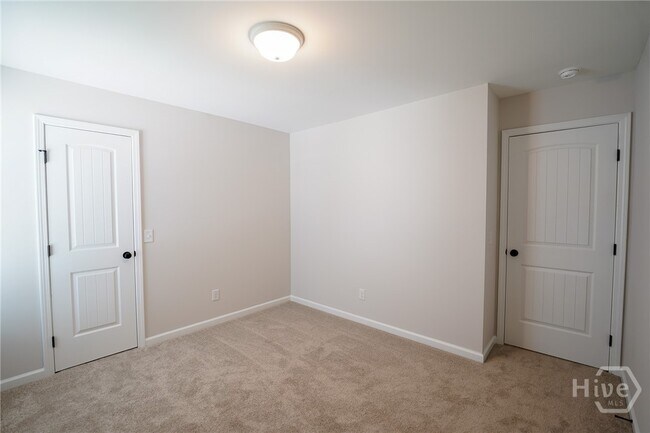 Building Photo - 105 Exmoor Circle