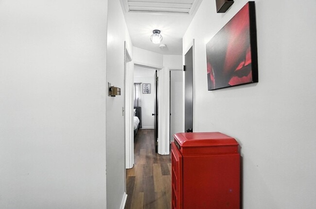 Building Photo - 2295 Deblin Dr