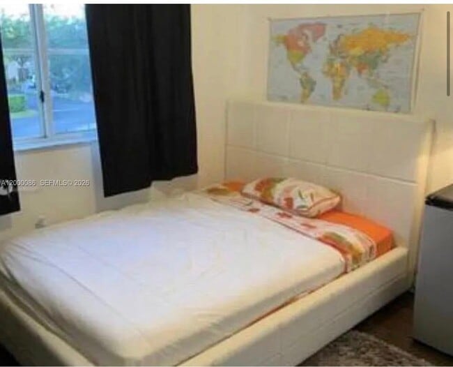 Building Photo - 9009 SW 214th St