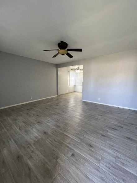 Building Photo - 1122 E Santa Fe Ave