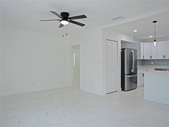 Building Photo - 5014 Dr. M.L.K. Jr St S