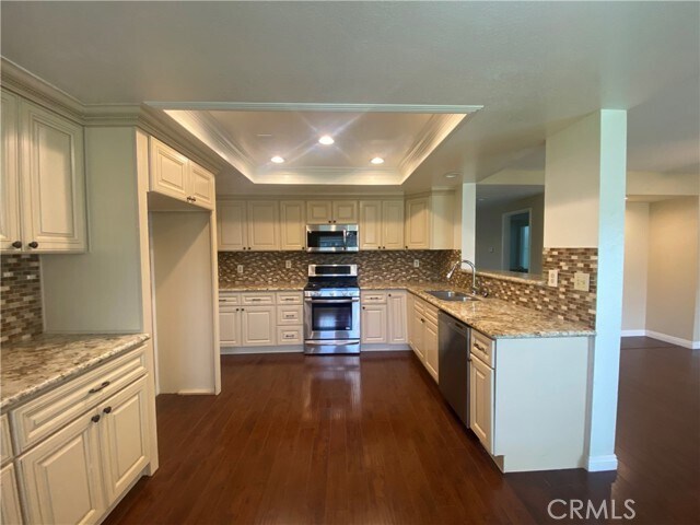 Building Photo - 3576 Hawkwood Rd