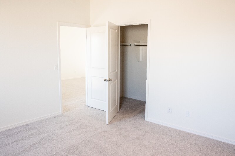 Building Photo - 4356 E Kolin Ln