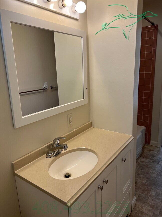 Building Photo - 7941 Woodlark Way