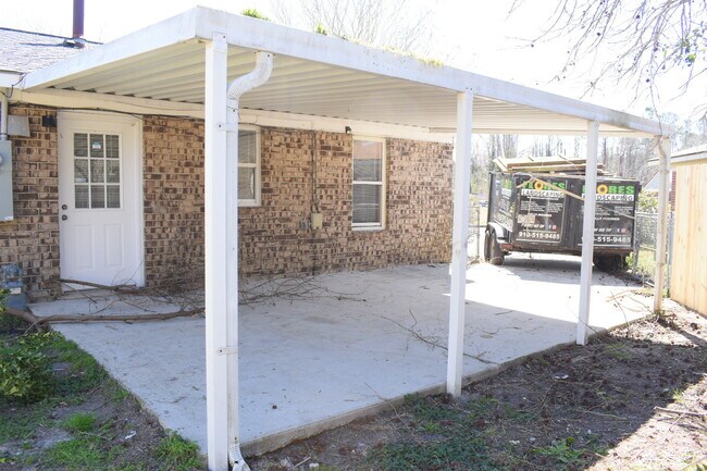 Building Photo - 1301 Kornegay Ave
