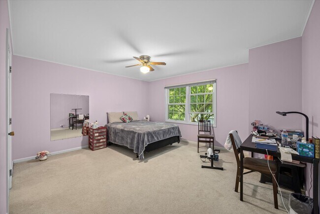 Building Photo - 2231 Remington Dr