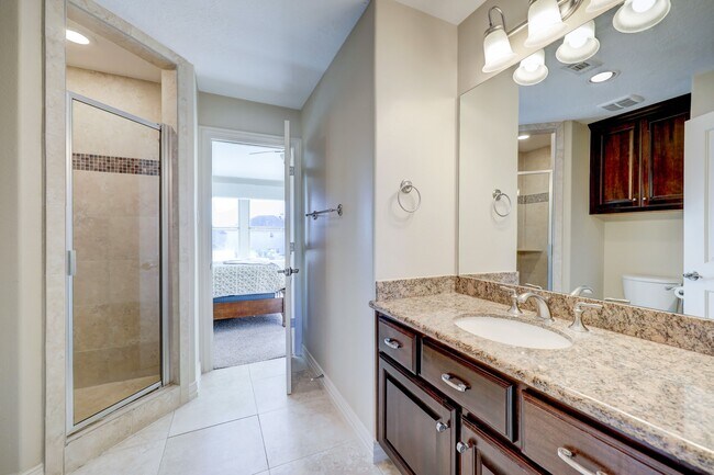 Building Photo - 14207 Bay Cliff Ct