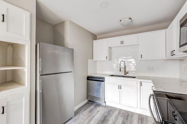 Building Photo - 1740 Timber Ridge Rd