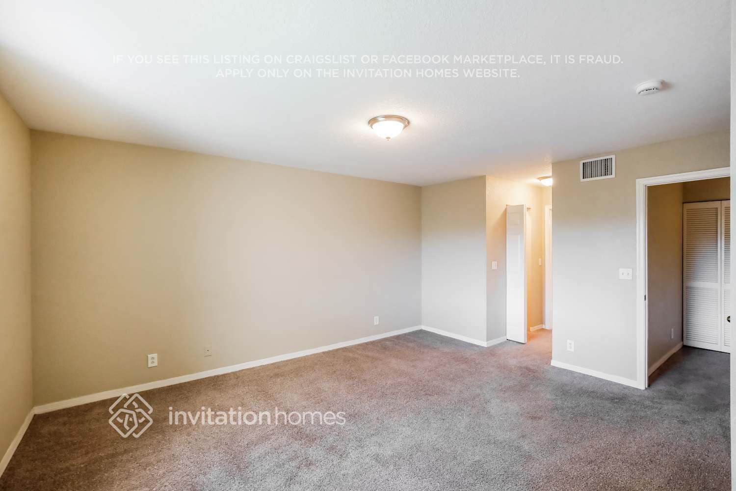 Building Photo - 2500 Cordoba Bend