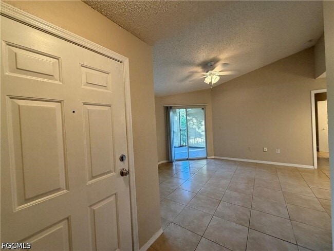 Building Photo - 12640 Equestrian Cir